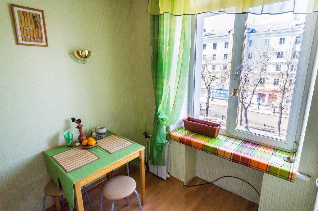 Apartment On Komsomolskiy Prospekt 30 Perm Exterior photo